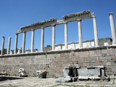 Pergamon_acropolis